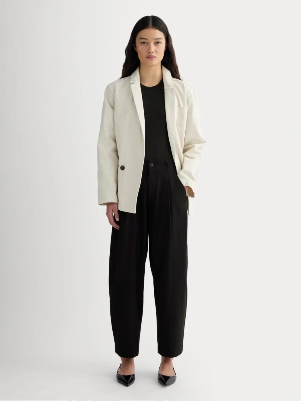 Everlane The Everywhere Pant Stretch Linen Black Barrel Leg Size 4 NWT Pleated